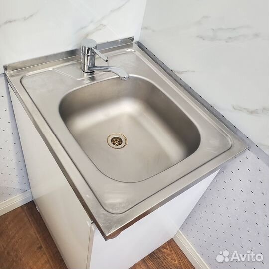 Раковина с тумбой для кухни