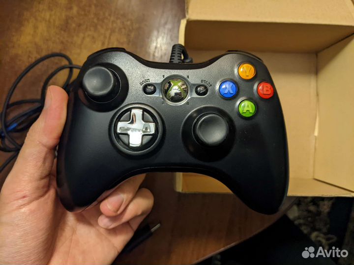 Геймпад Xbox 360