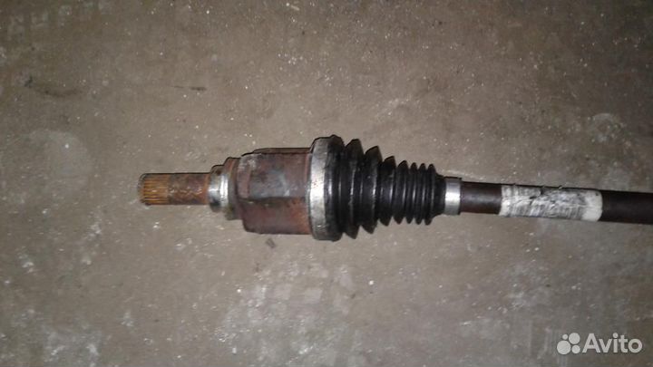 Полуось передняя R Renault Logan 2005-2014