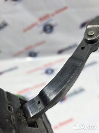 Ограничитель двери передний Bmw X5 E53 M54B30 2005