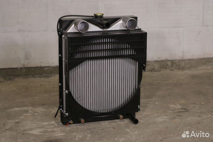 Радиатор охлаждения двигателя R4105ZLD