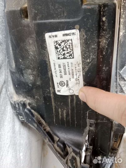 Фара правая Volkswagen Golf 7 2012-2017