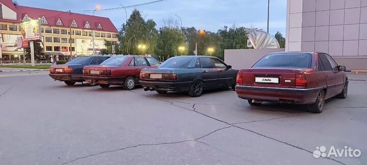 Audi 100, 1988