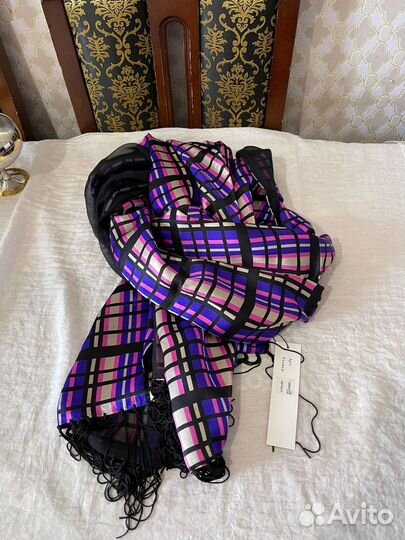 Шарфы и палантины