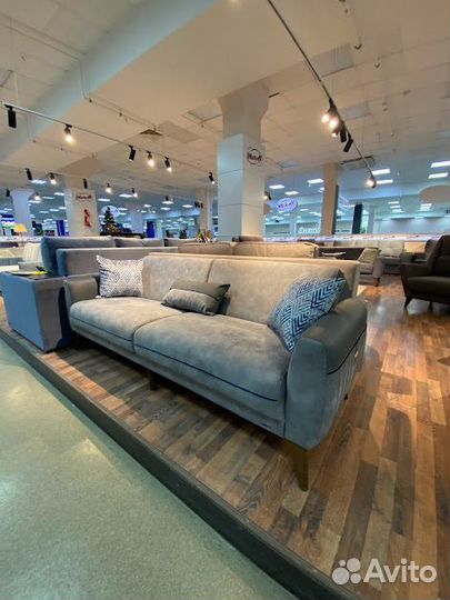 Диван мягкий