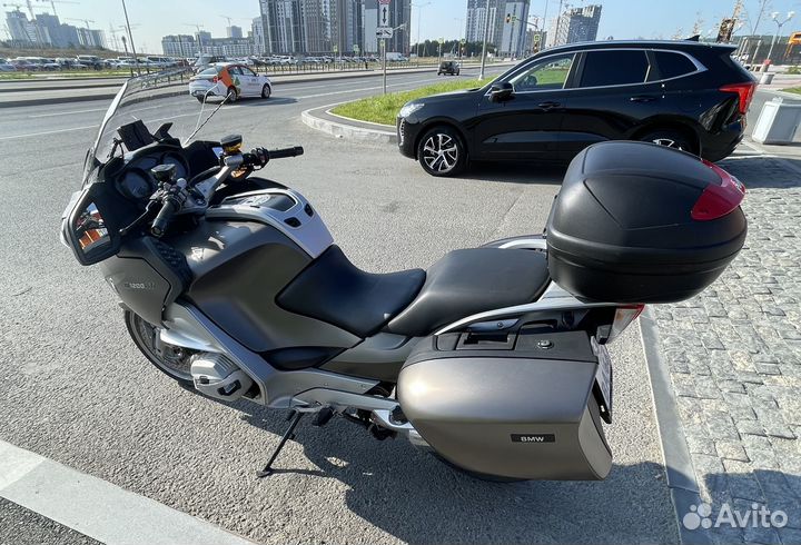 Продам мотоцикл BMW R1200RT