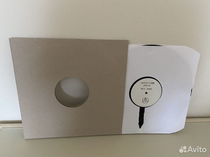 Joakim, Superpitcher - On The Beach (Remixes) 12