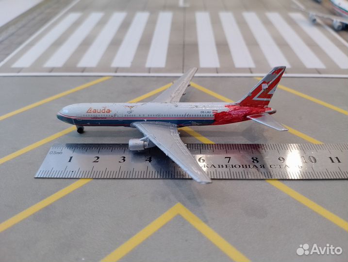 Самолёт Boeing 767-300 