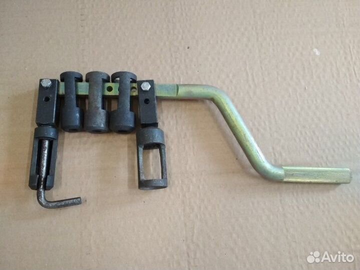 Рассухариватель клапанов универсальный