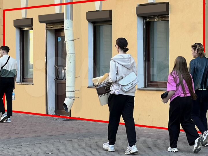 Помещение 61 м², 300 метров от метро Владимирская