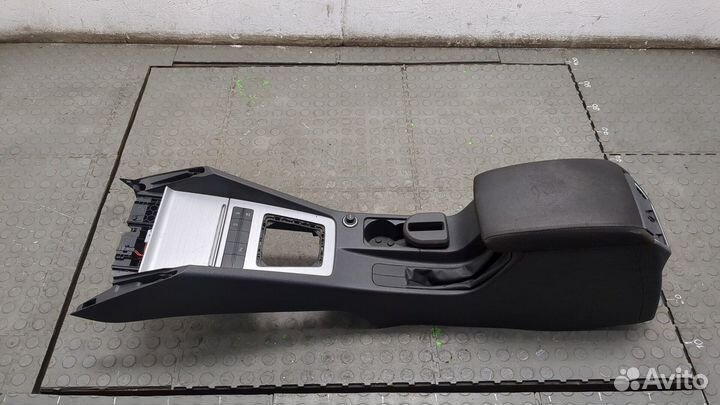 Консоль салона Skoda Octavia (A7), 2018