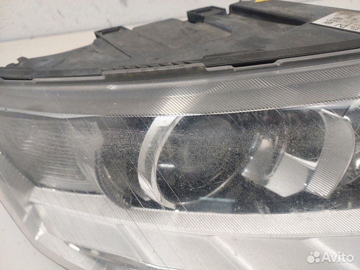 Фара (передняя) Audi A6 (C6), 2009