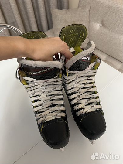 Хоккейные коньки bauer vapor x2.9