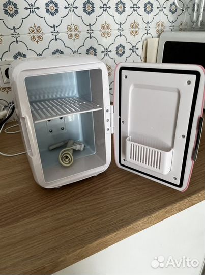 Холодильник для косметики