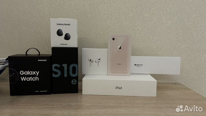 Коробки от iPhone и samsung оригинал