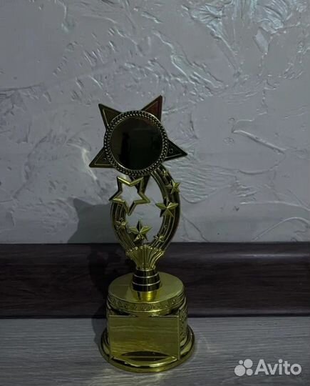 Награды с выставки собак