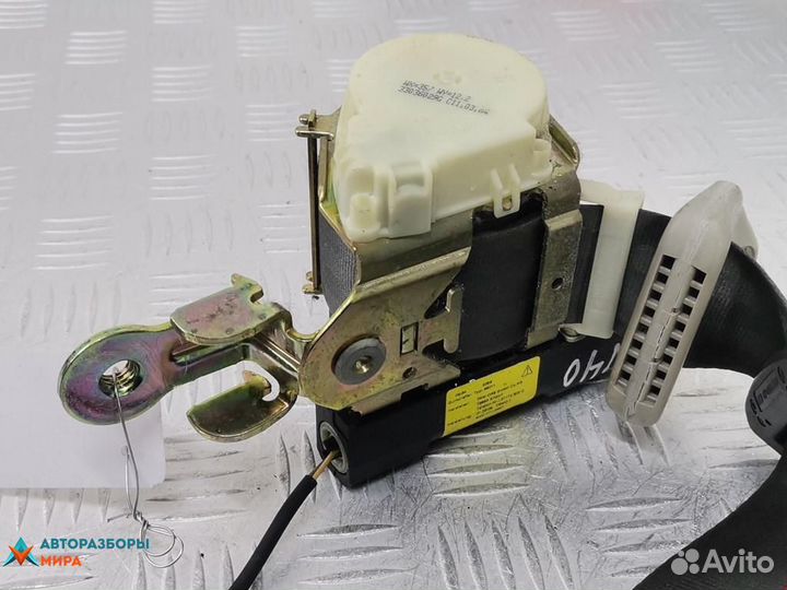 Ремень безопасности Renault Modus 2005 8200684008