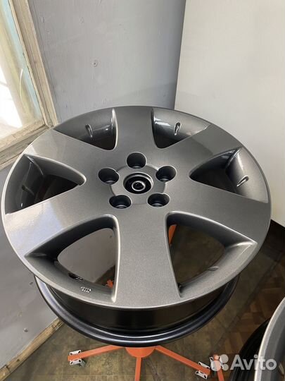 Оригинальные диски R17 Nissan