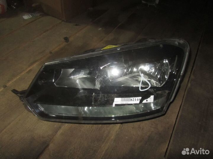 Фара левая Skoda Yeti I Рестайлинг 2013-2018