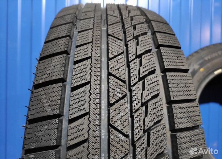 Tourador Winter Pro TSS1 225/65 R17 102T