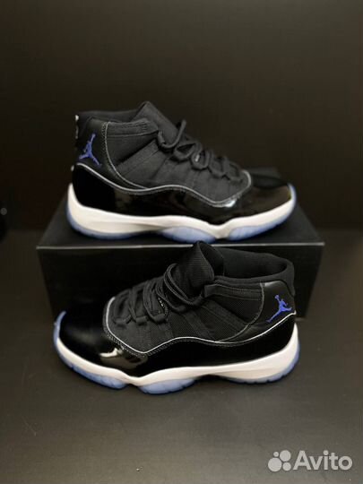 Nike Air Jordan 11 