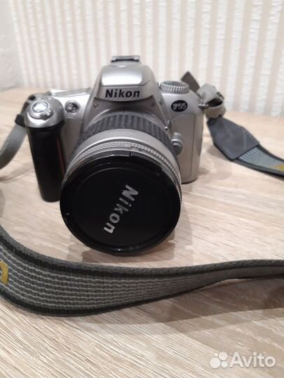 Зеркальный фотоаппарат nikon