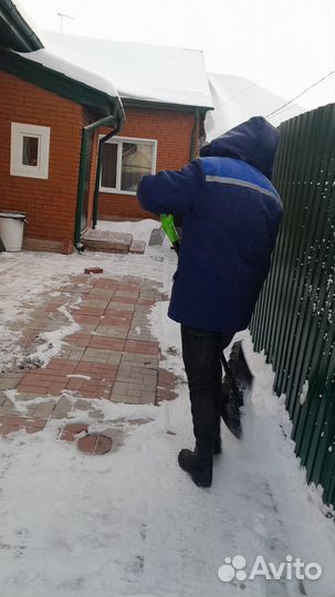 Уборка снег чистить