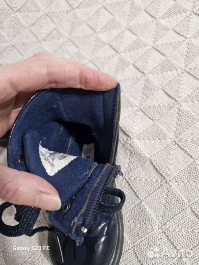 Ботинки демисезонные 22 размер