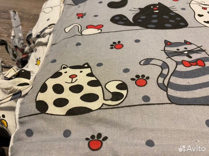 Бортики в детскую кроватку