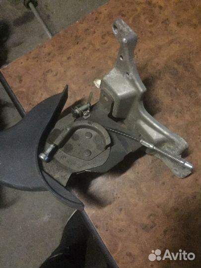 Ручник KIA Sportage 2