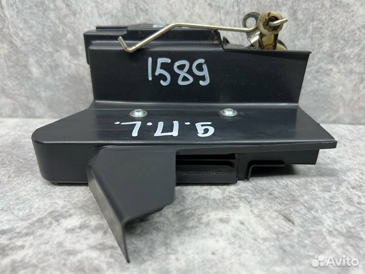 Замок двери передней левой Renault Sandero 2 2015