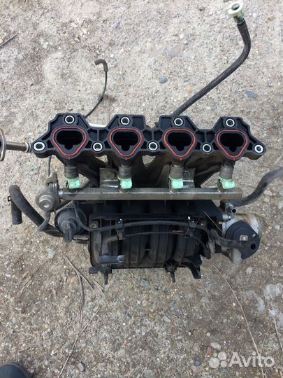 Коллектор впускной и выпускной