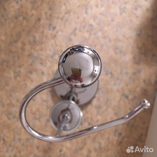 Держатель для туалетной бумаги напольный