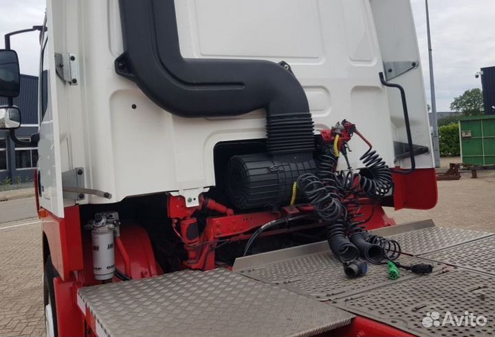 Разбираем грузовик DAF,CF85 с 2006