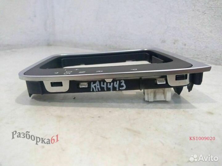 Накладка селектора volkswagen golf R. Без чехла и