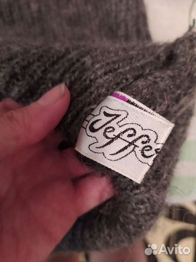 Свитер мохеровый