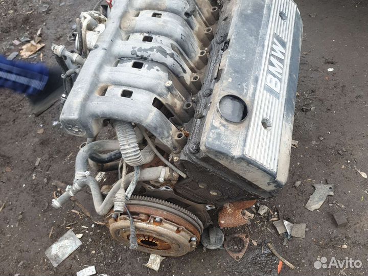 Запчасти на bmw е34 2литра