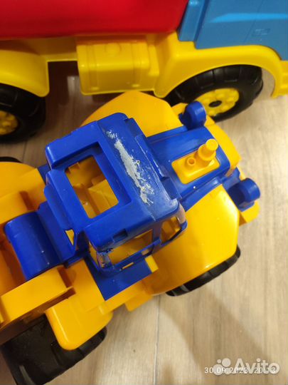 Машинка каталка толокар и трактор