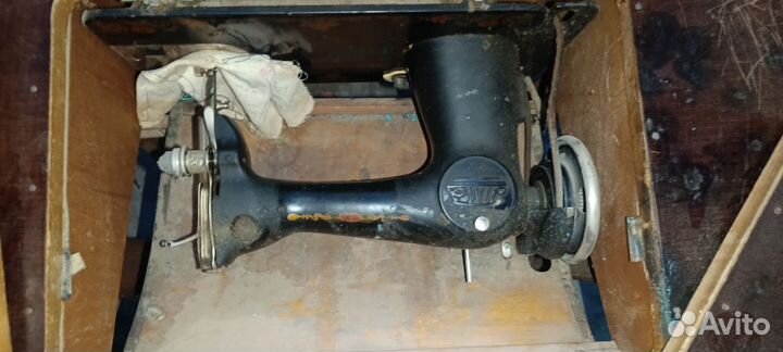 Швейная машинка