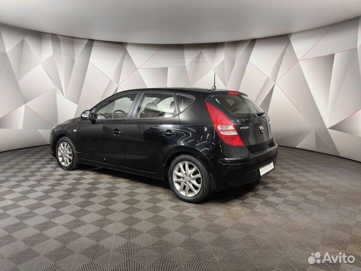 Hyundai i30 1.6 AT, 2011, 196 763 км