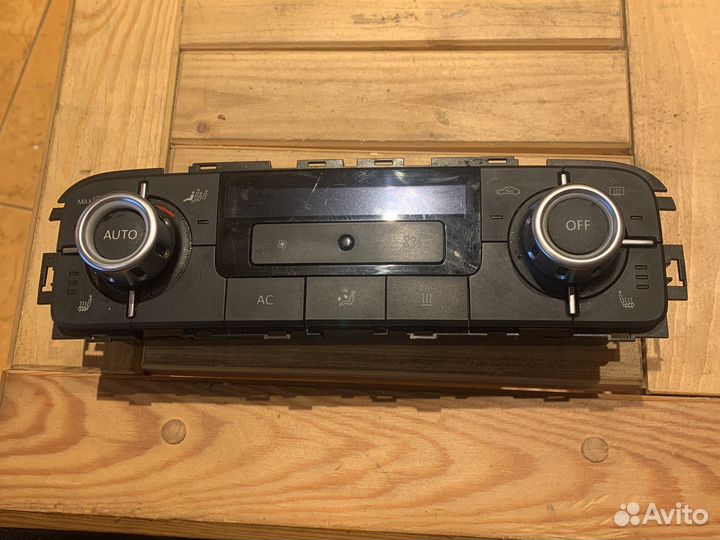 Блок управления Климат контролем VW Touareg 2