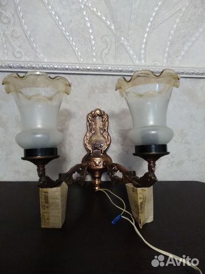 Настенный светильник бра