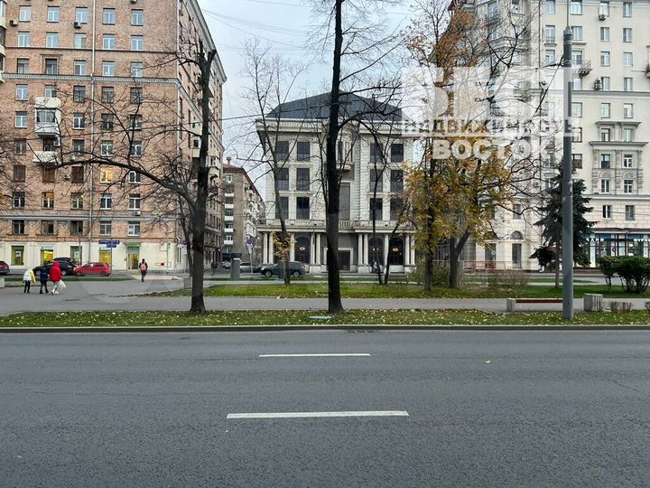 Продам здание, 4000 м²