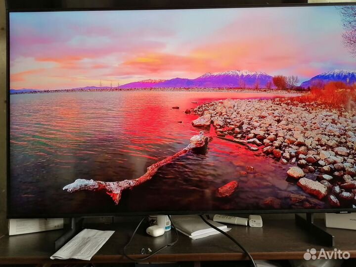 Телевизор Samsung 50 qled