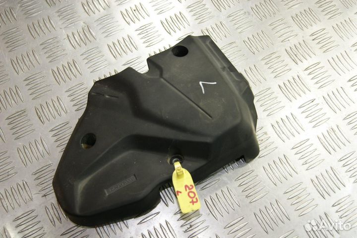 Пластик внутренний Suzuki Bandit 1250