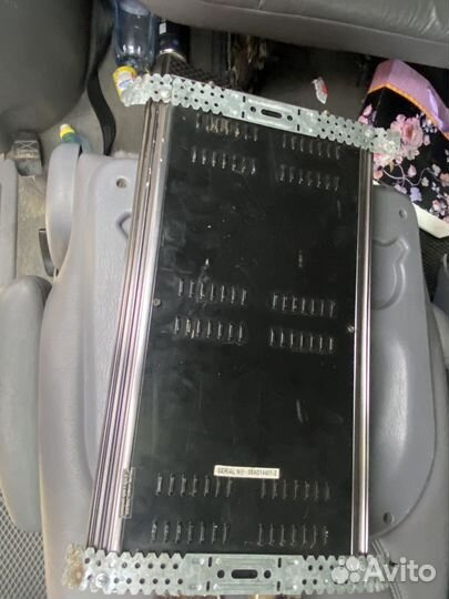 Сабвуфер кикер