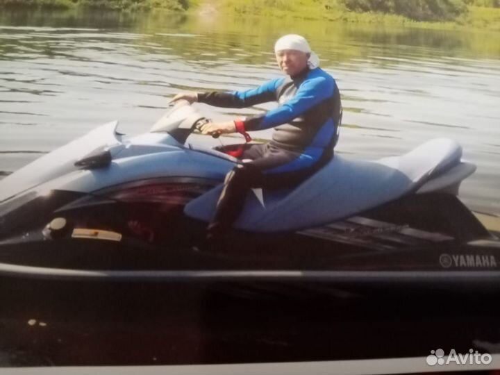 Продаю гидроцикл Yamaha vx 1100 cruser
