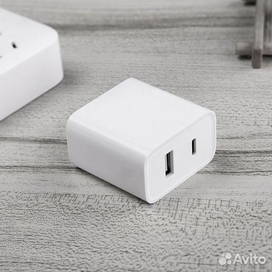 Зарядное устройство