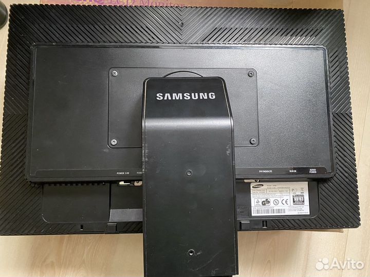 Монитор Samsung 245b