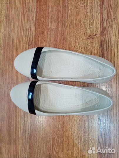 Балетки Crocs